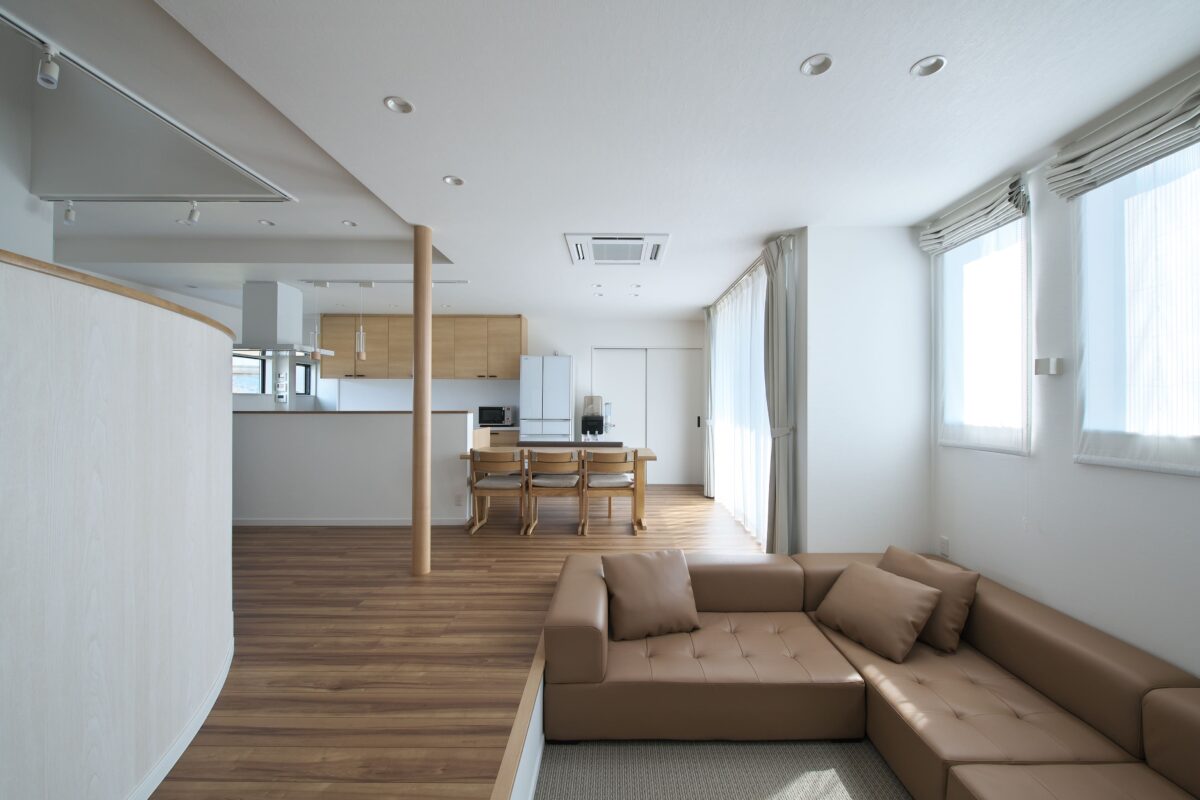 廊下のない家のリビング