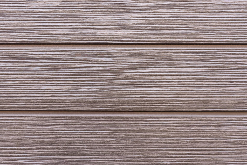 木目調の金属サイディング